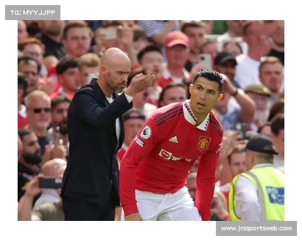 曼联欧冠表现低迷，滕哈赫帅位受质疑