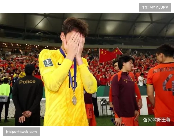 青岛西海岸1-1战平辽宁铁人,升班马客场取宝贵一分 青岛西海岸1-1战平辽宁铁人,升班马客场取宝贵一分